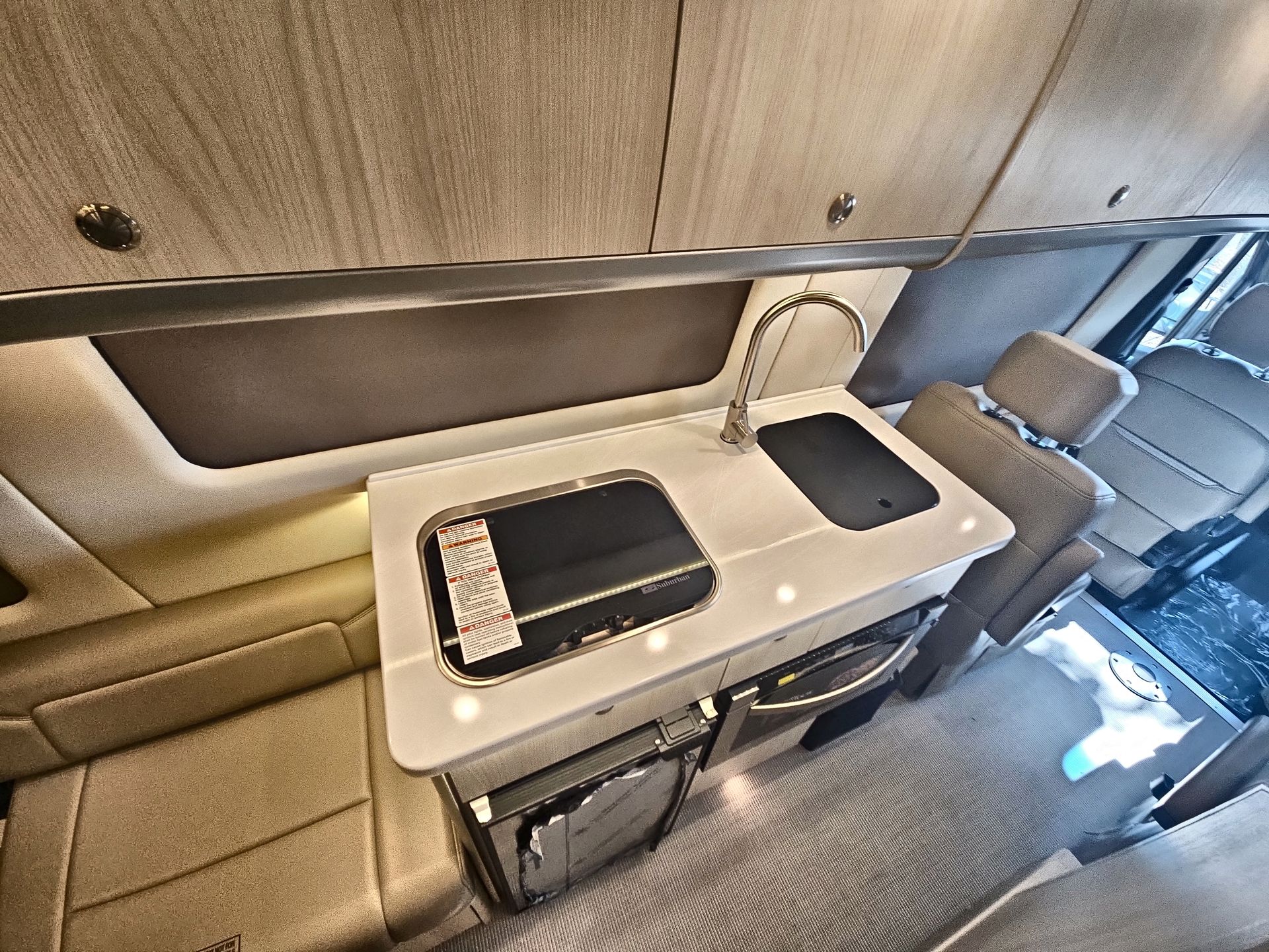 2025 Airstream 24GL Base