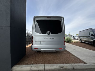 2025 Airstream Murphy Suite Base