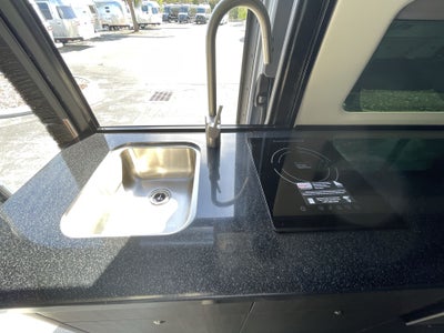 2025 Airstream 24GT Base