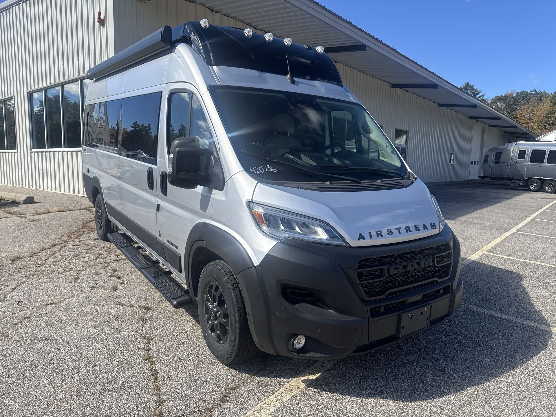 2026 Airstream Rangeline Base