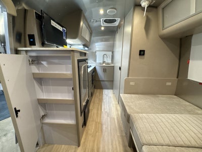 2026 Airstream 20FB Base