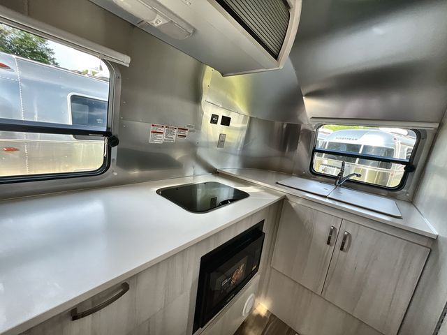 2026 Airstream 20FB Base