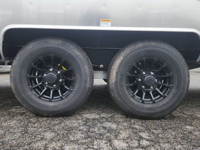 2025 Airstream 25FBT Base