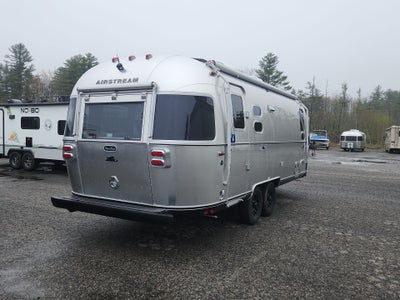 2025 Airstream 25FBT Base
