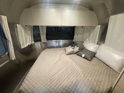 2025 Airstream 25FBQ Base