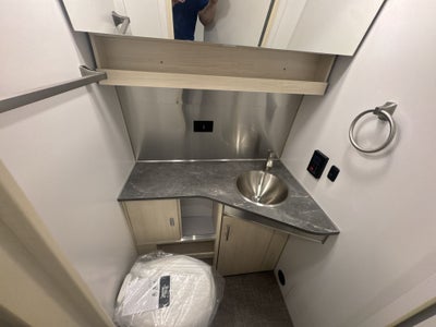 2025 Airstream 25FBQ Base