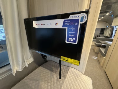 2026 Airstream 28RBT Base