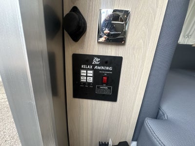 2026 Airstream 27FBT Base