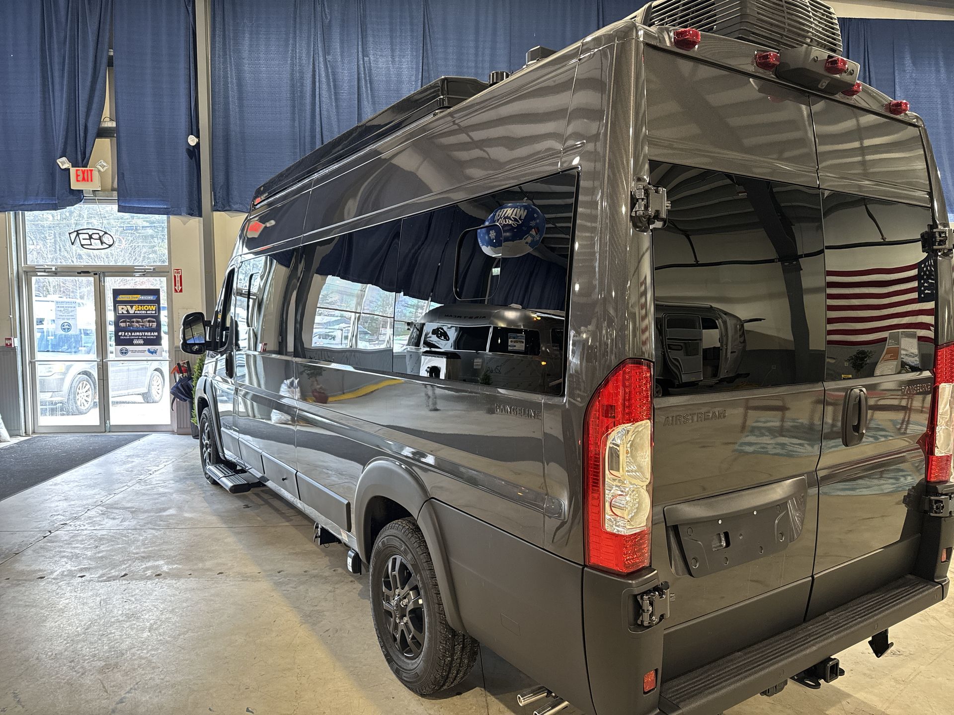 2026 Airstream Rangeline Base