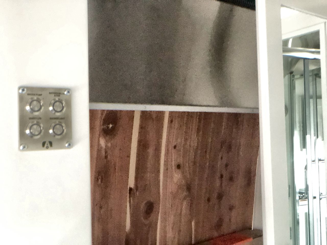 2026 Airstream 33FBT Base