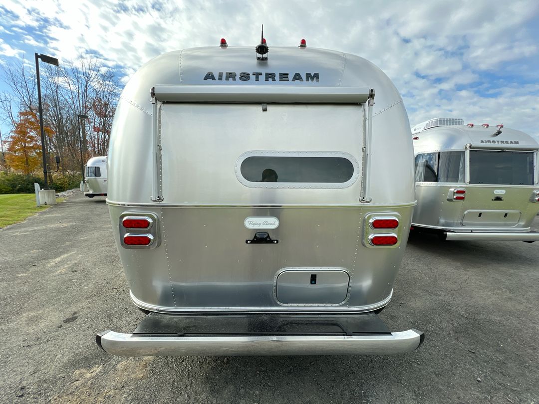 2026 Airstream 30FBBQ Base