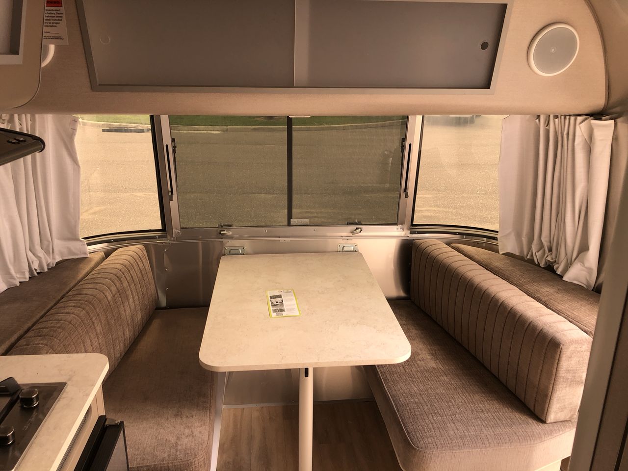 2025 Airstream 16RB Base