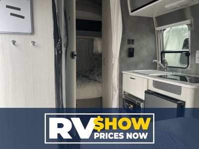2026 Airstream 16RB Base