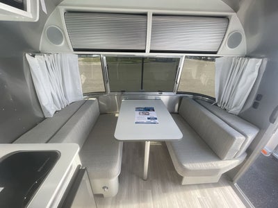2026 Airstream 16RB Base