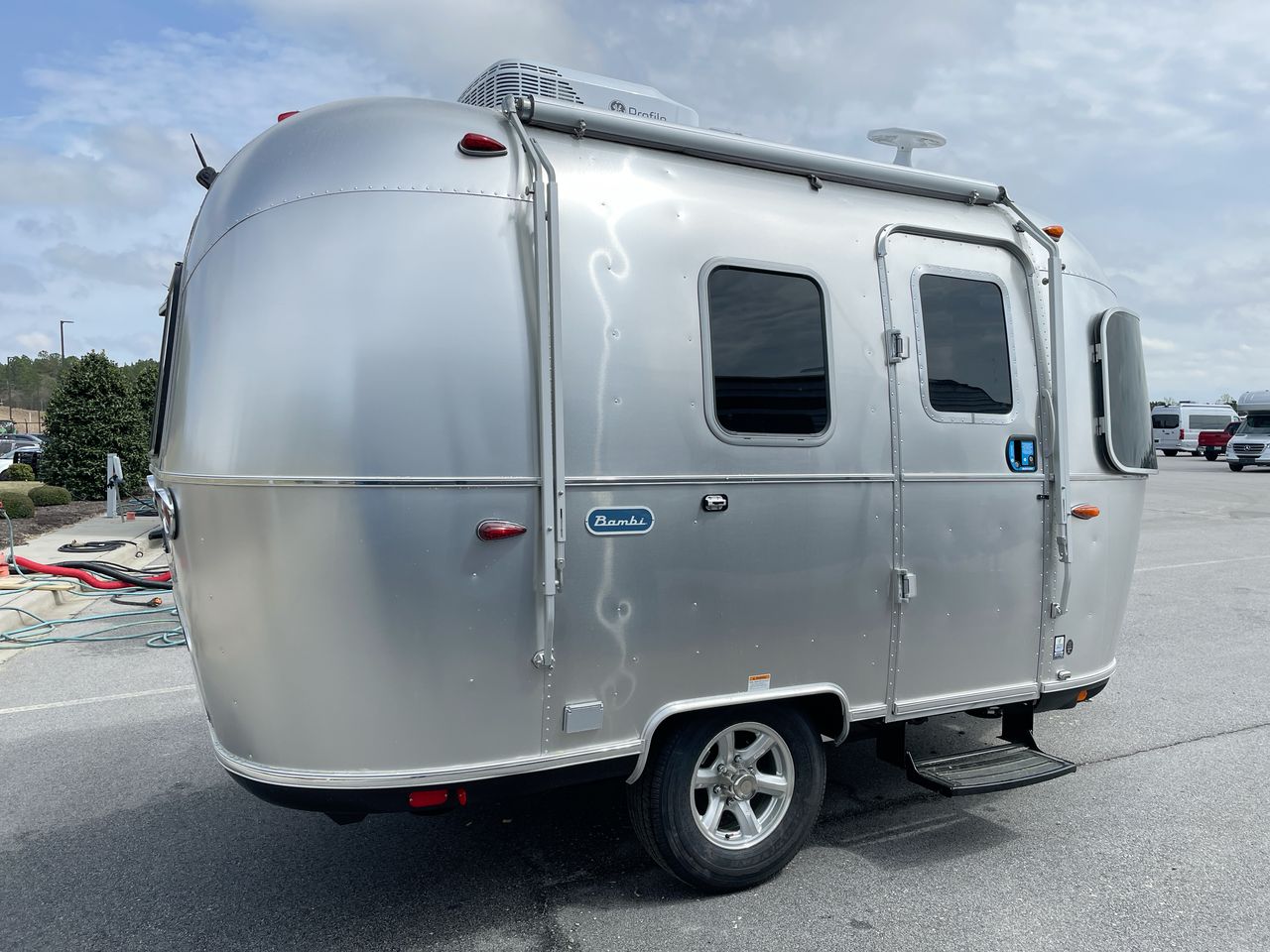 2025 Airstream 16RB Base