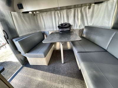 2026 Airstream 25FBT Base
