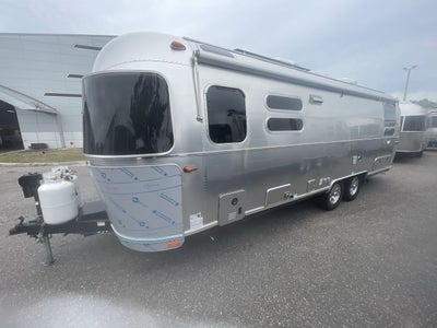 2026 Airstream 28RBT Base