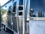 2026 Airstream 30RBT Base