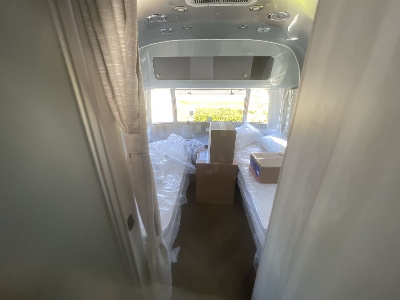 2026 Airstream 30RBT Base