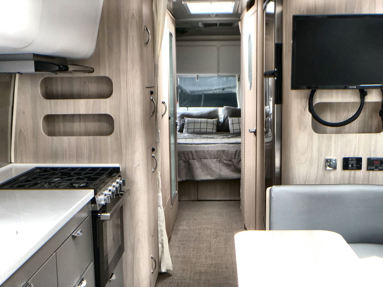 2026 Airstream 30RBQ Base