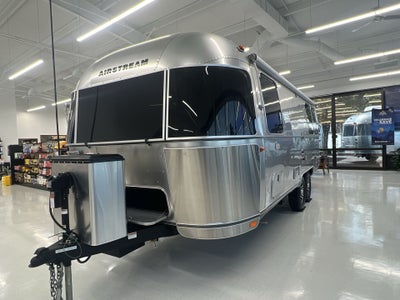 2026 Airstream 25FBT Base