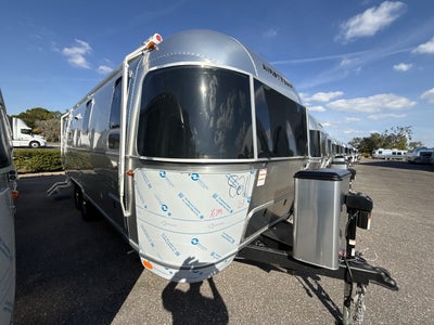 2026 Airstream 25FBT Base