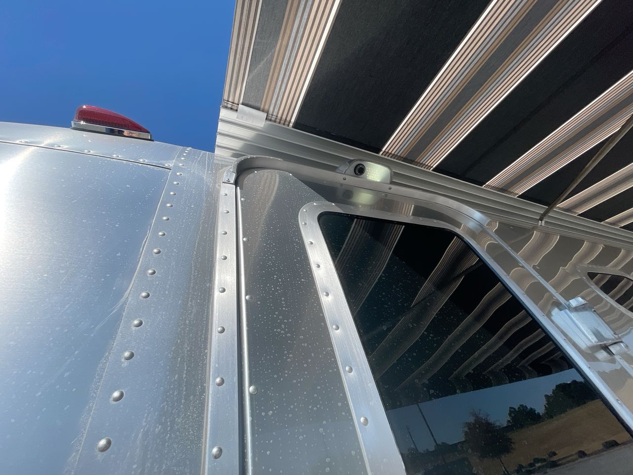 2026 Airstream 27FBQ Base