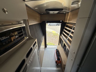 2026 Airstream Rangeline Base