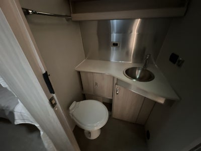 2026 Airstream 25FBT Base