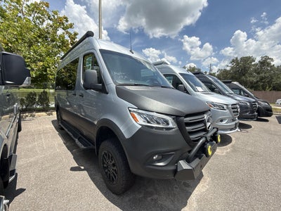 2025 Airstream 19X Base