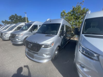 2026 Airstream 24GL 4x2 Passenger Base