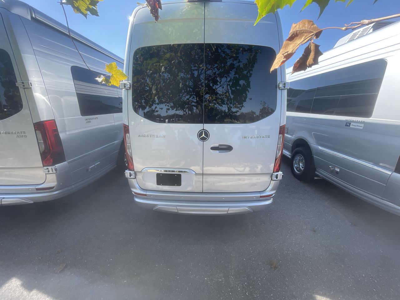 2026 Airstream 24GL 4x2 Passenger Base