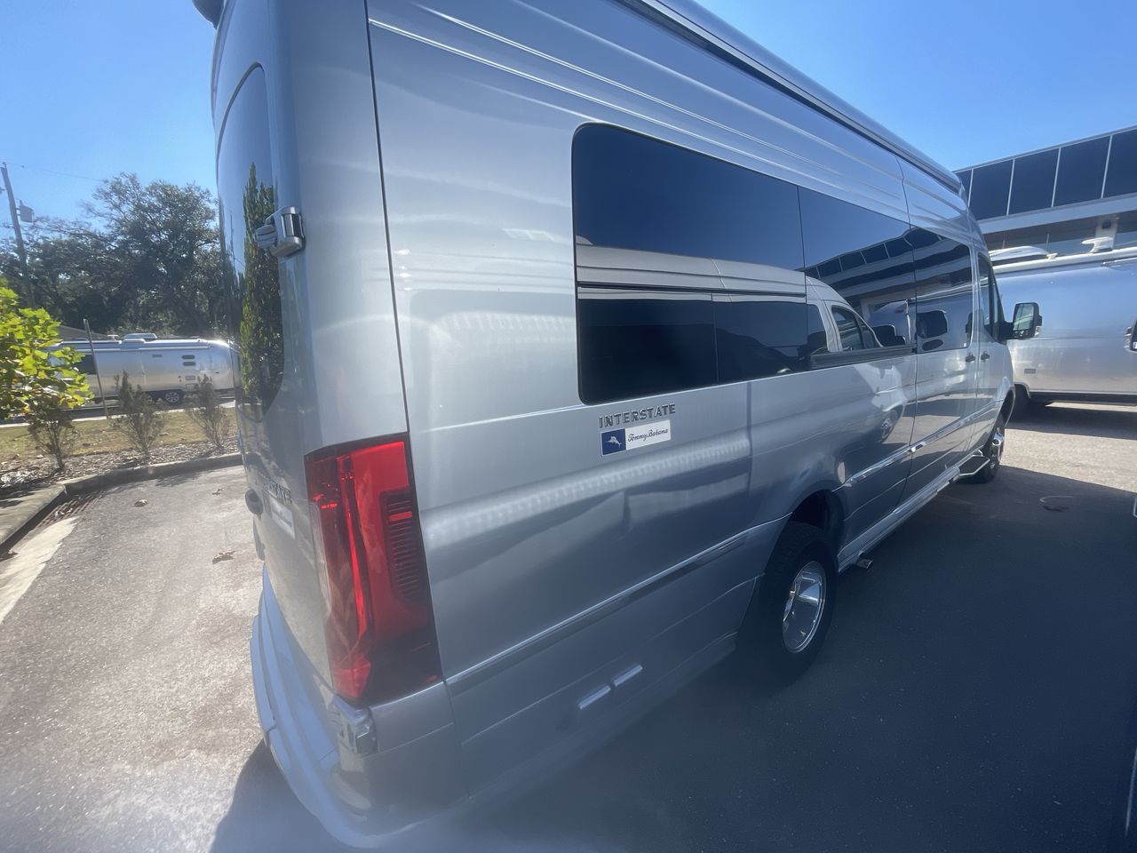 2026 Airstream 24GT Tommy Bahama Base
