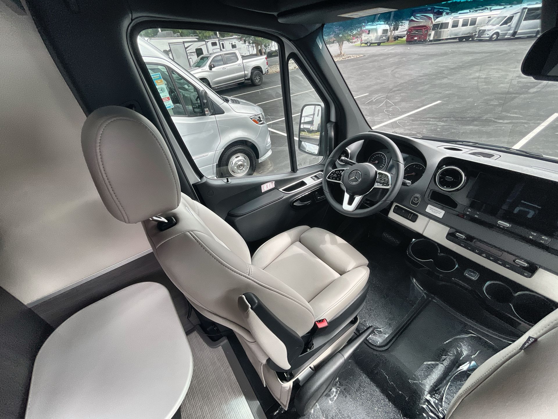 2026 Airstream 24GT Base