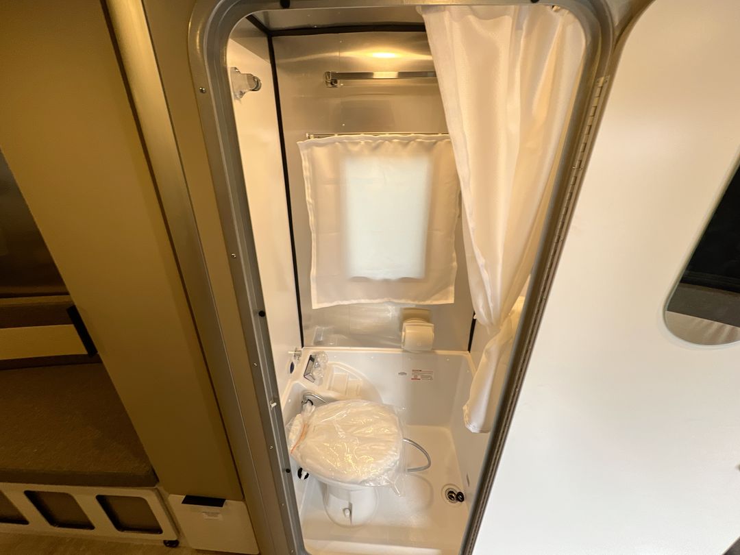 2026 Airstream 20Xe Base