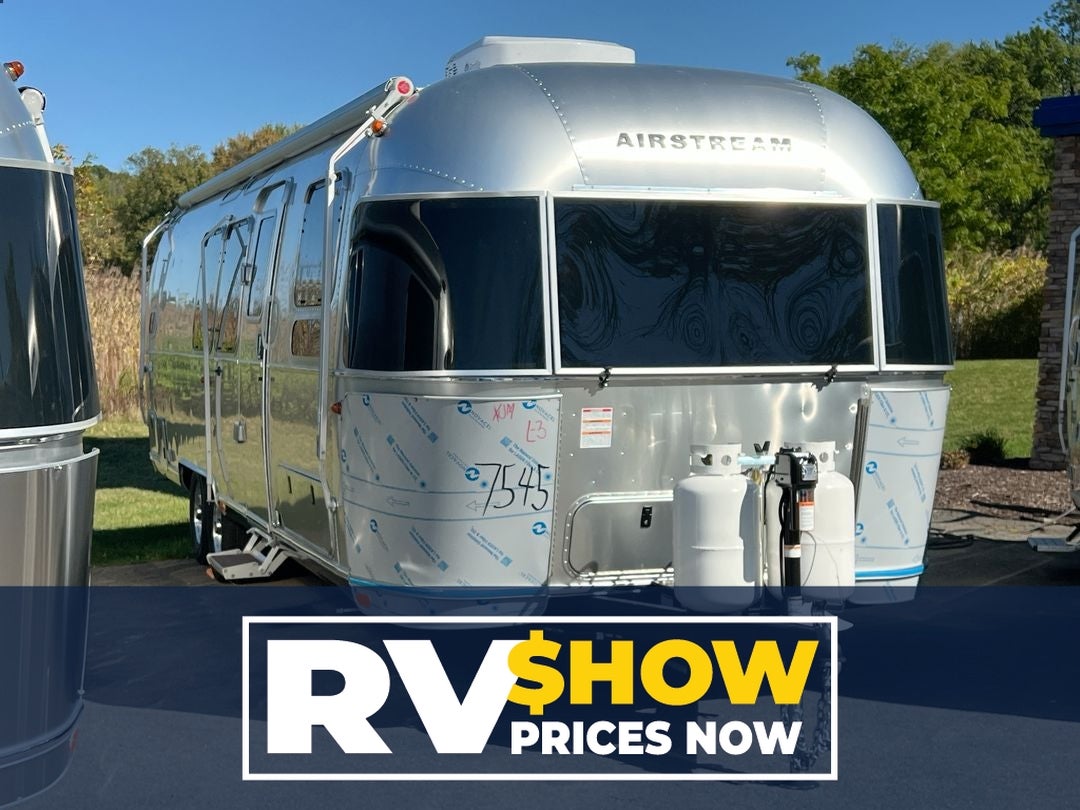 2026 Airstream 30FBBT Base